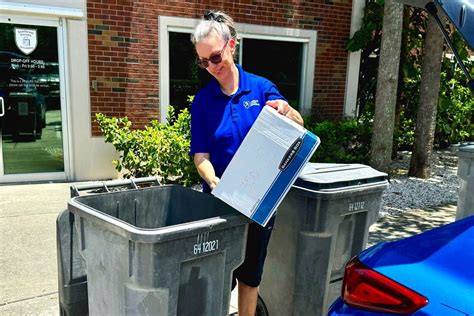One Off & Bulk Paper Shredding Services .
